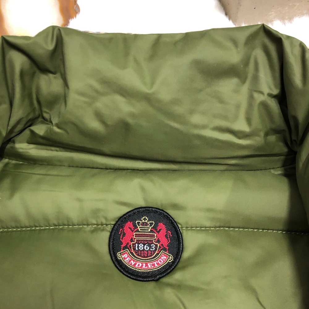 Pendleton Women's Packable Down Reversible Jacket - image 6